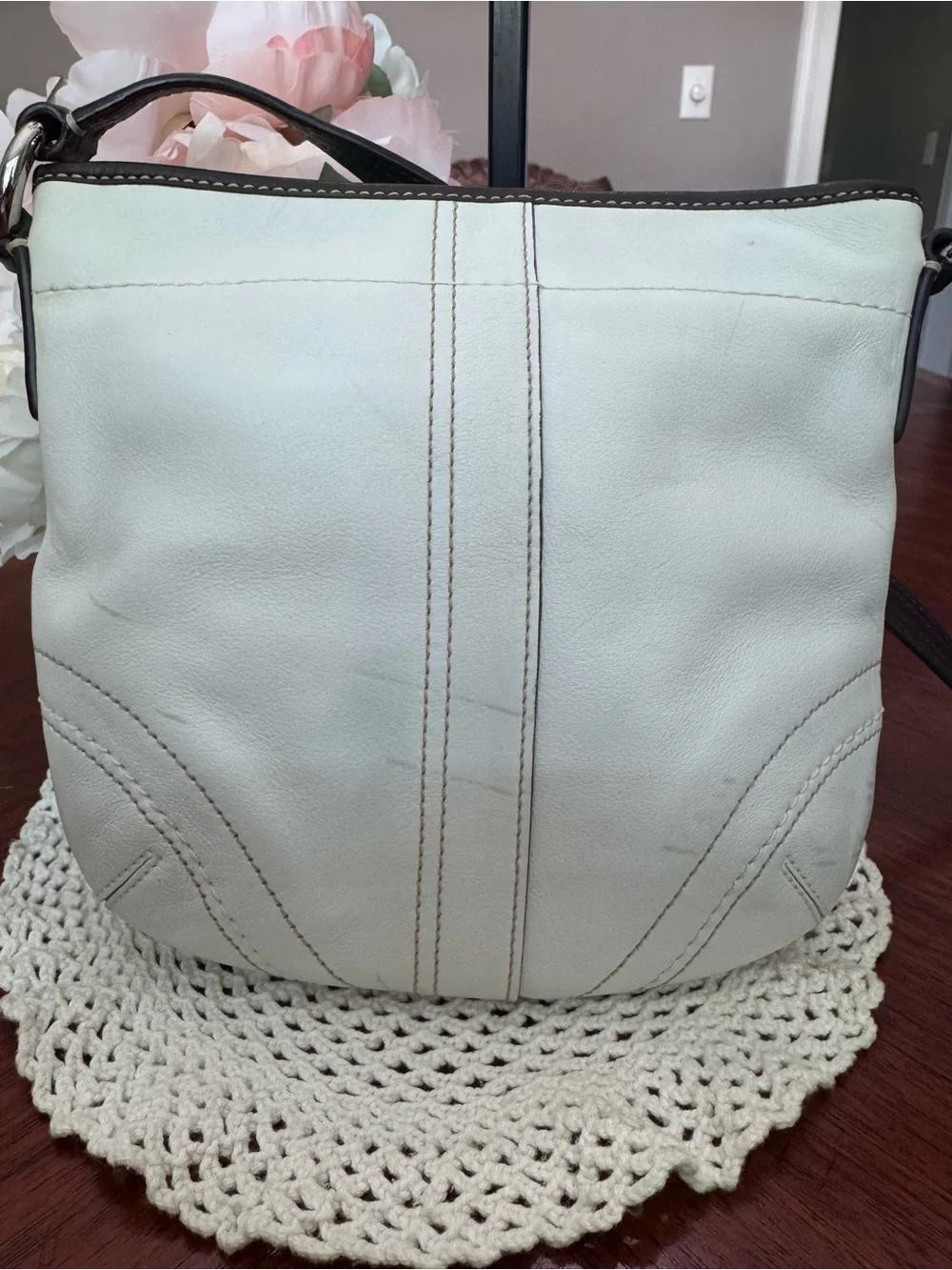 Vintage Coach Soho Cream Pebbled Leather Crossbody Bag & Wristlet Set